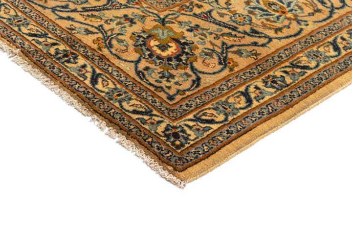 9' 5 x 13' Kashan Wool Rug