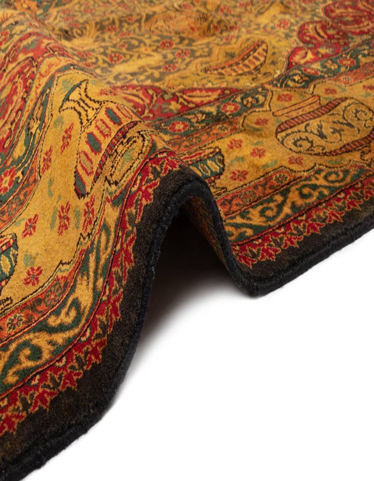 Detail image of 9' 8 x 12' 9 Kashmar Wool Rug