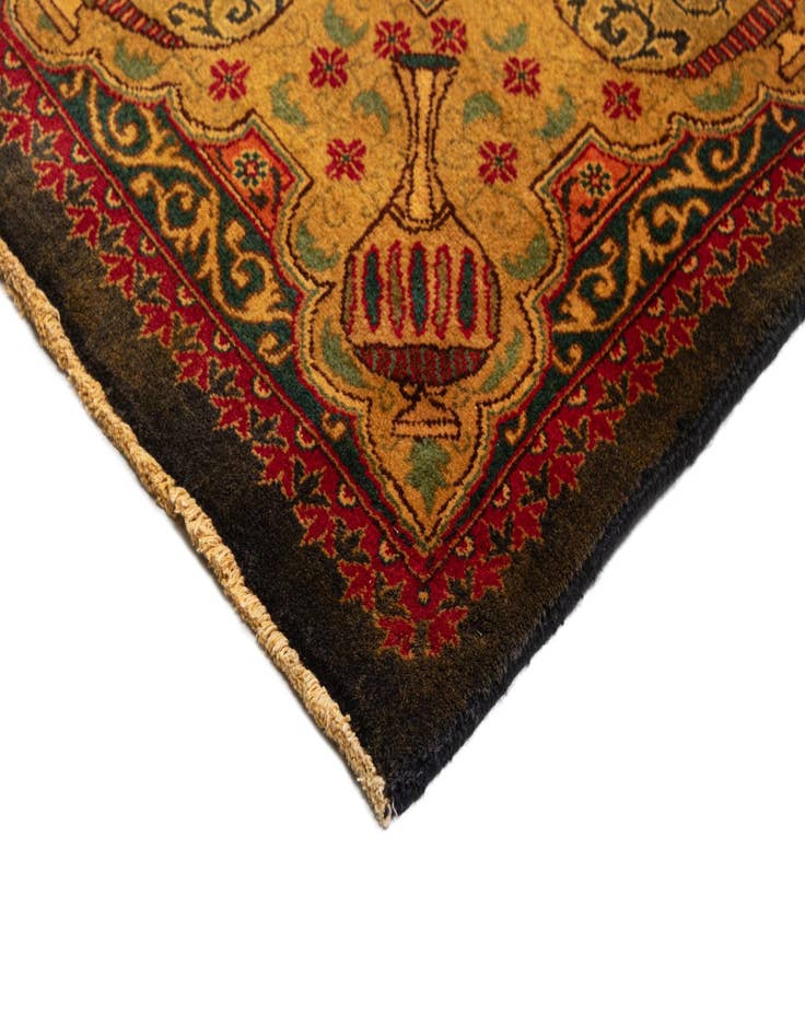 Detail image of 9' 8 x 12' 9 Kashmar Wool Rug