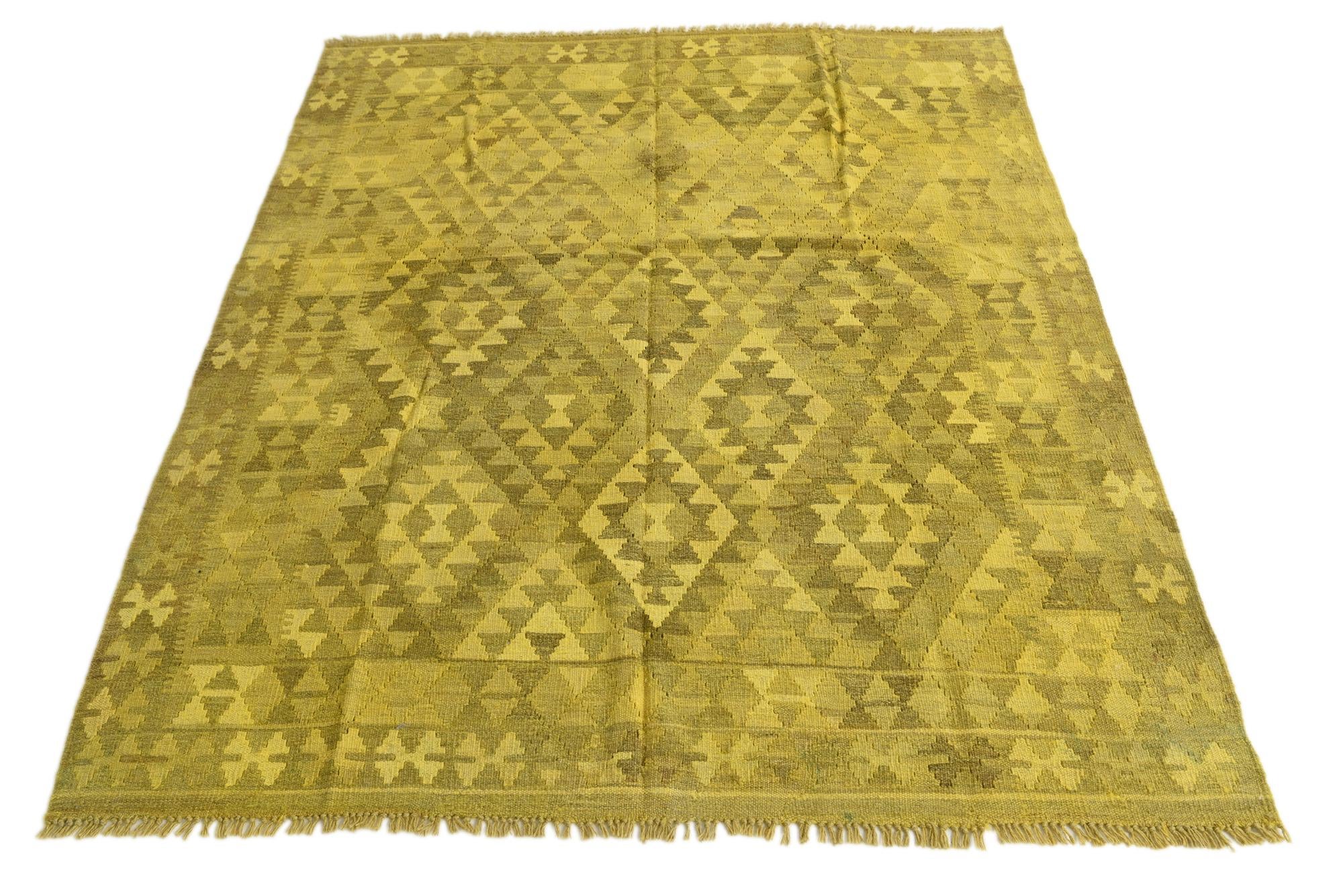 5' 3 x 6' 5 Hand Woven Kilim Fars Wool Rug