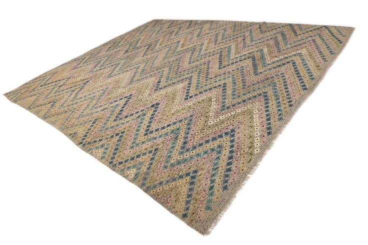 Detail image of 10' 5 x 12' 6 Hand Woven Kilim Modern Wool Rug