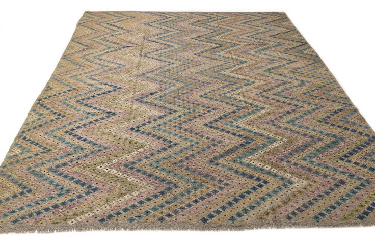 Detail image of 10' 5 x 12' 6 Hand Woven Kilim Modern Wool Rug