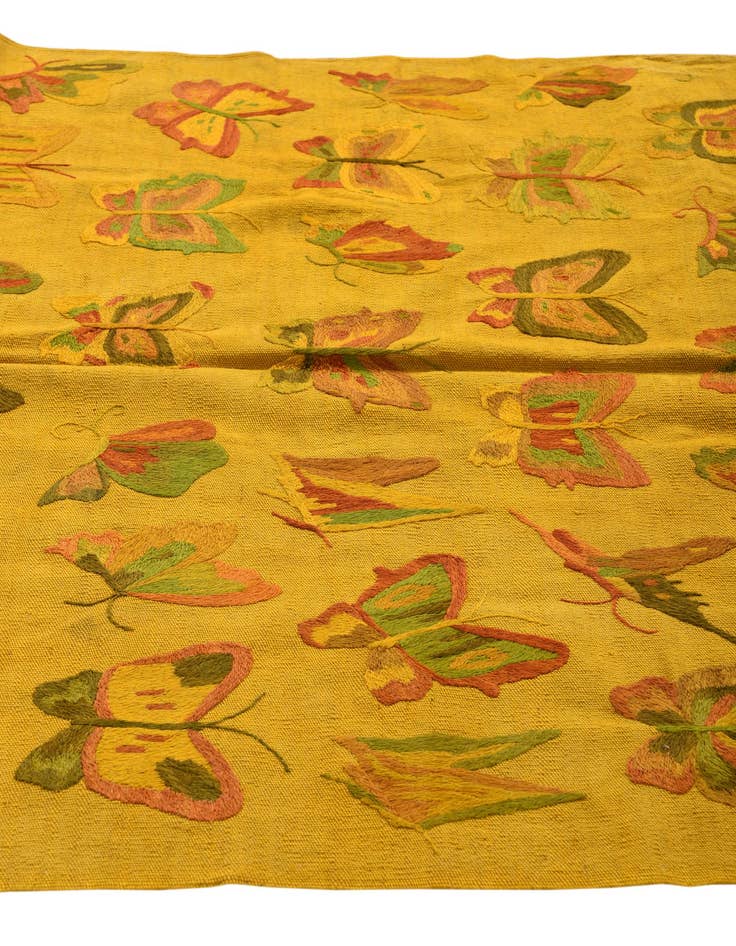 Detail image of 4' 9 x 6' 6  Hand Woven Kilim Suzani Wool Rug