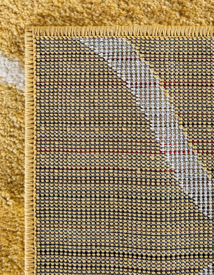 Detail image of 2' x 3' Lattice Frieze Rug