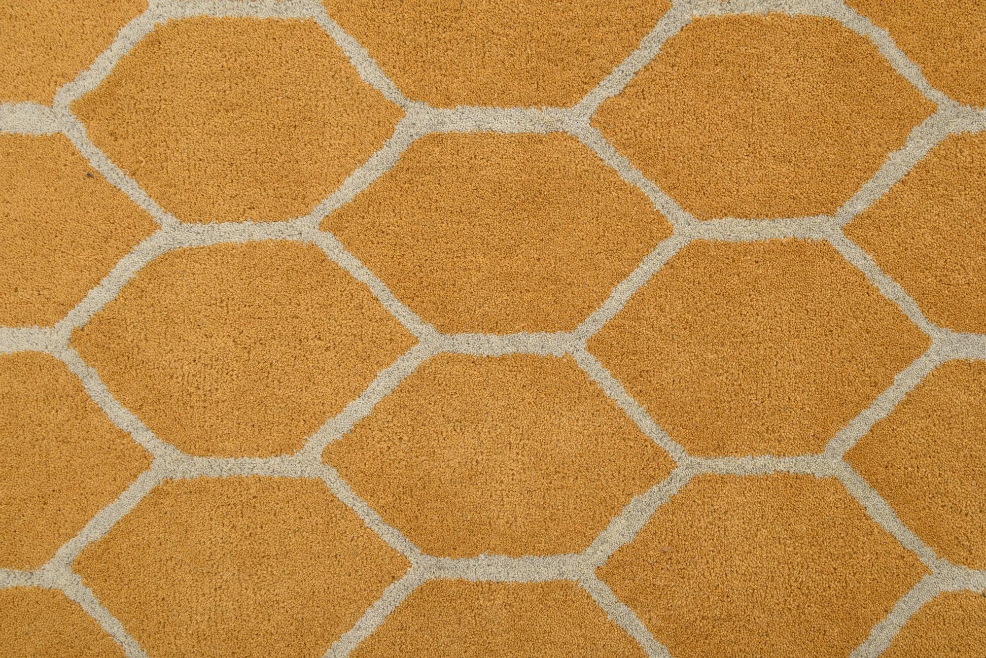 4' 11 x 7' 11 Luna Rug