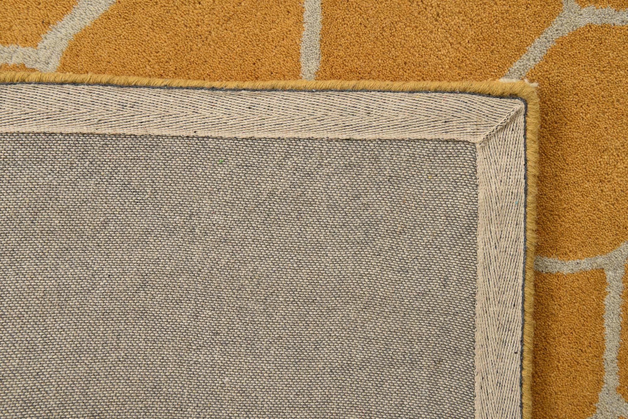 4' 11 x 7' 11 Luna Rug