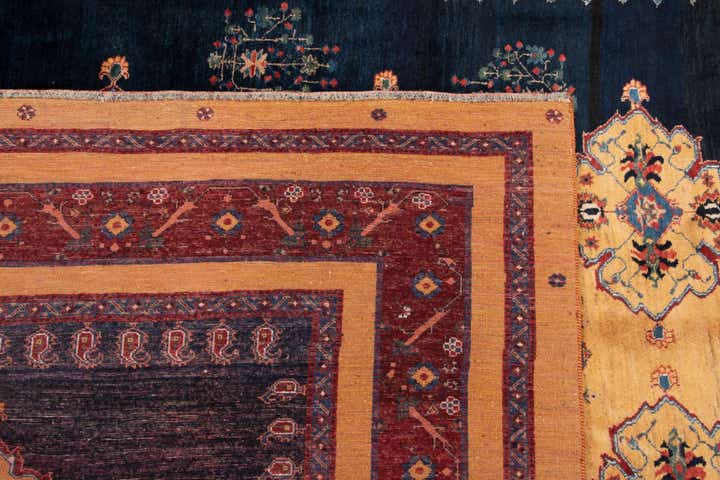 8' x 10' 1 Luribaft Rug
