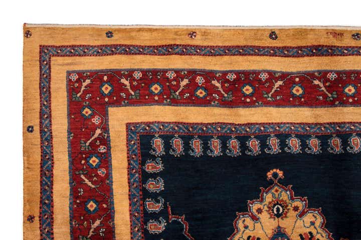 8' x 10' 1 Luribaft Rug