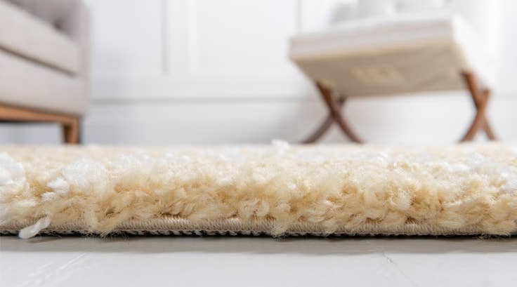 Detail image of 8' x 10' Marrakesh Shag Rug
