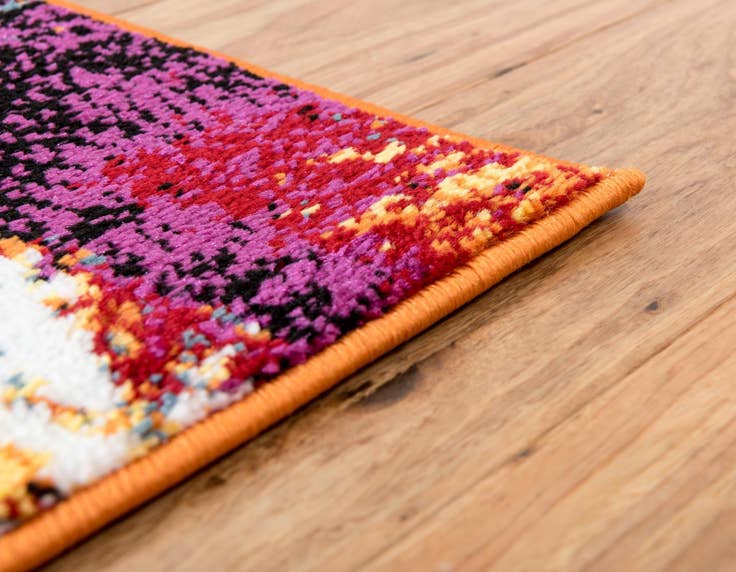 Detail image of 5' x 8' Metropolis Rug