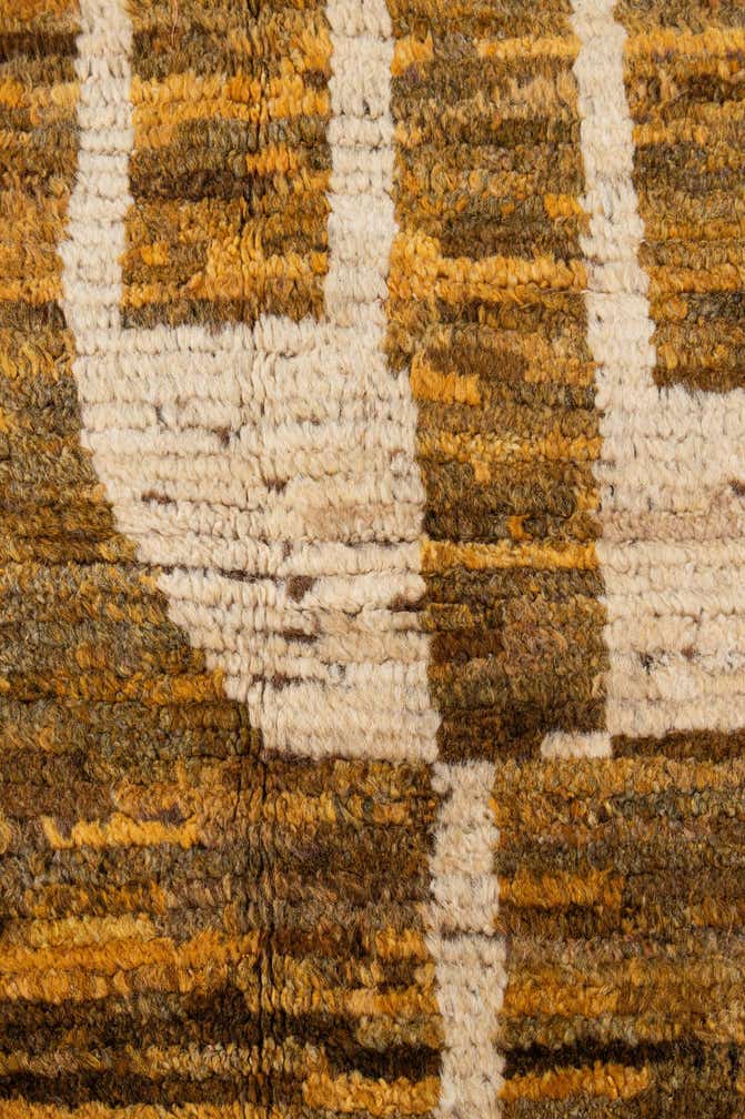 5' 5 x 8' 1 Hand Knotted Moroccan Wool Rug