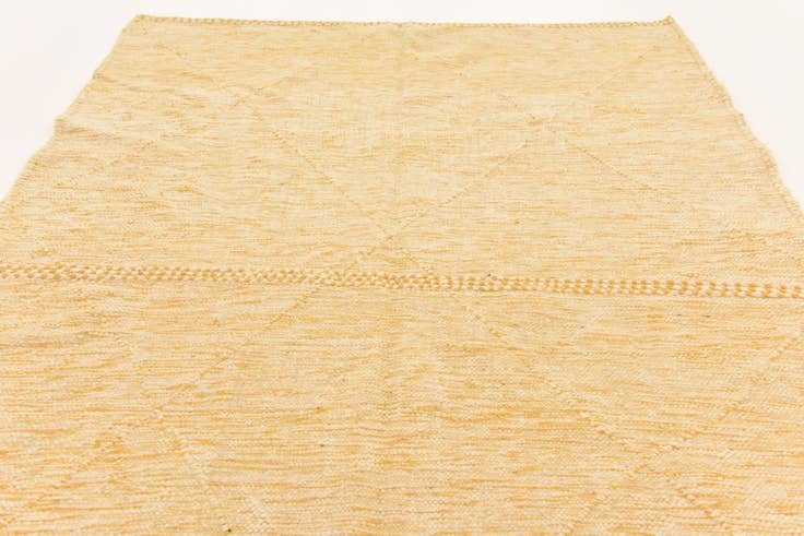 Detail image of 6' 7 x 10' Hand Knotted Moroccan Wool Rug