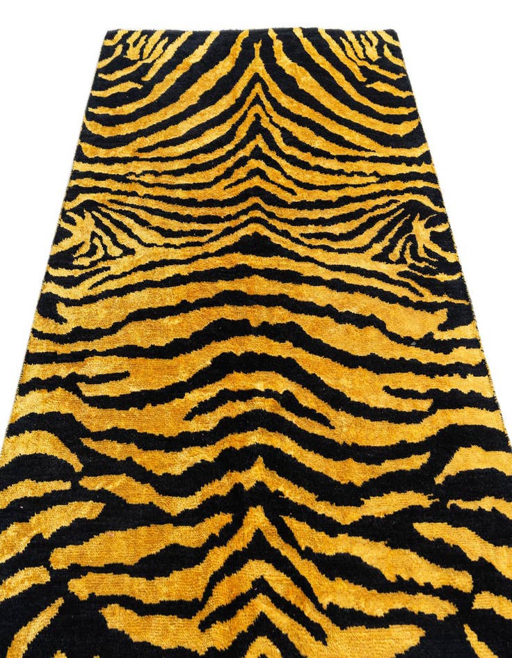 Detail image of 5' x 8' 1  Hand Knotted Moroccan Rug