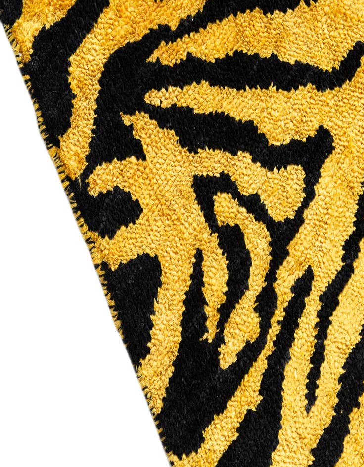 Detail image of 5' x 8' 1  Hand Knotted Moroccan Rug