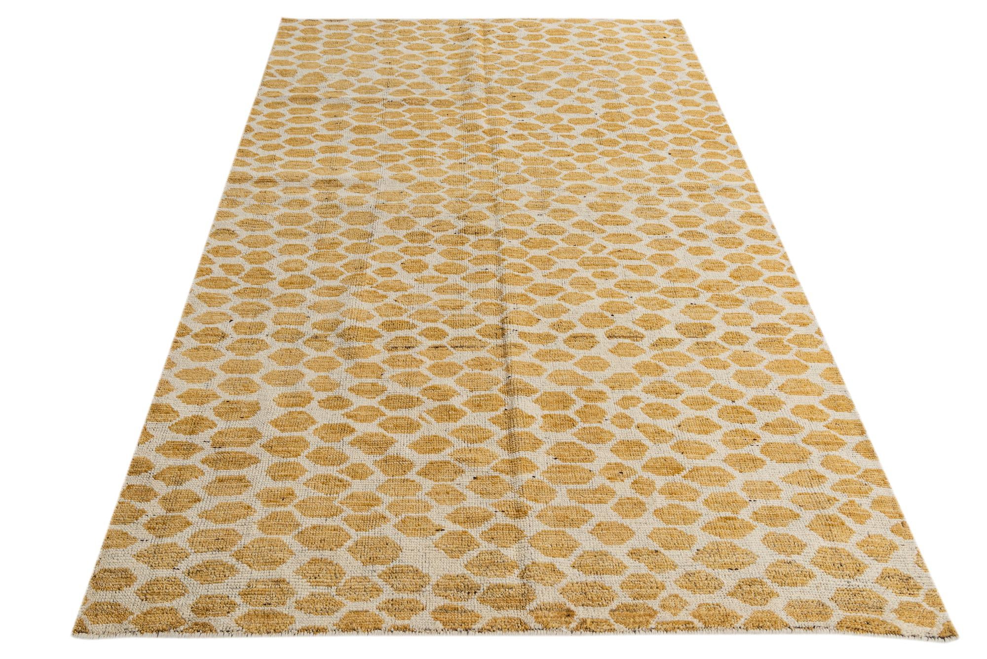 5' x 8' Hand Knotted Moroccan Wool Rug