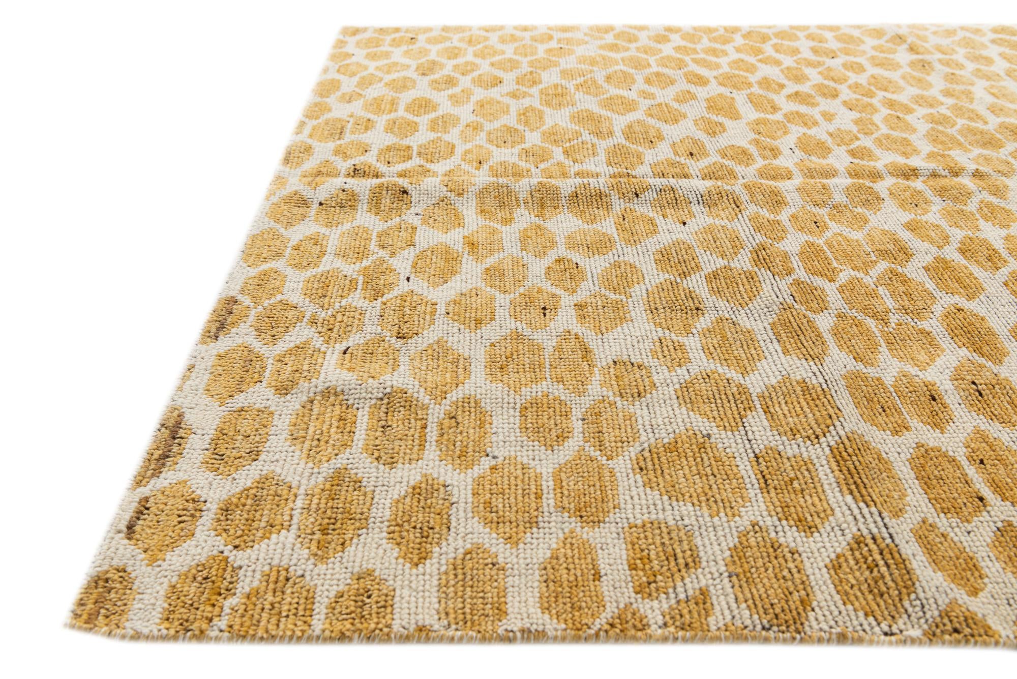 5' x 8' Hand Knotted Moroccan Wool Rug