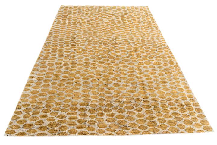 6' x 9' 2 Hand Knotted Moroccan Wool Rug