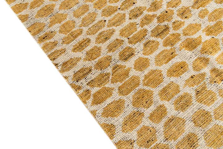 6' x 9' 2 Hand Knotted Moroccan Wool Rug