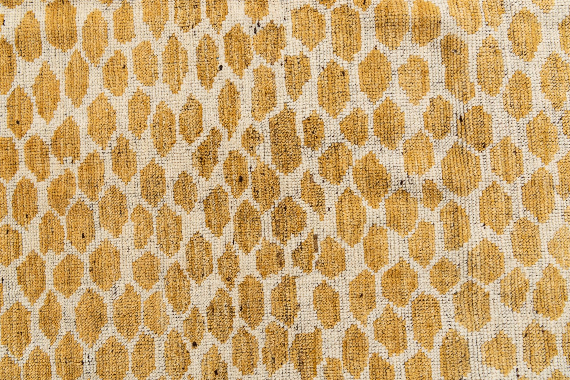 6' x 9' 2 Hand Knotted Moroccan Wool Rug