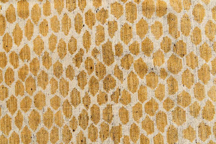 6' x 9' 2 Hand Knotted Moroccan Wool Rug