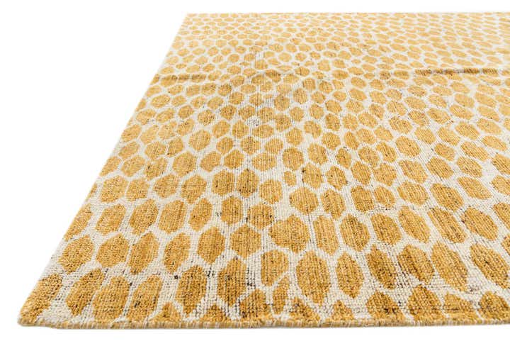 6' x 9' 2 Hand Knotted Moroccan Wool Rug