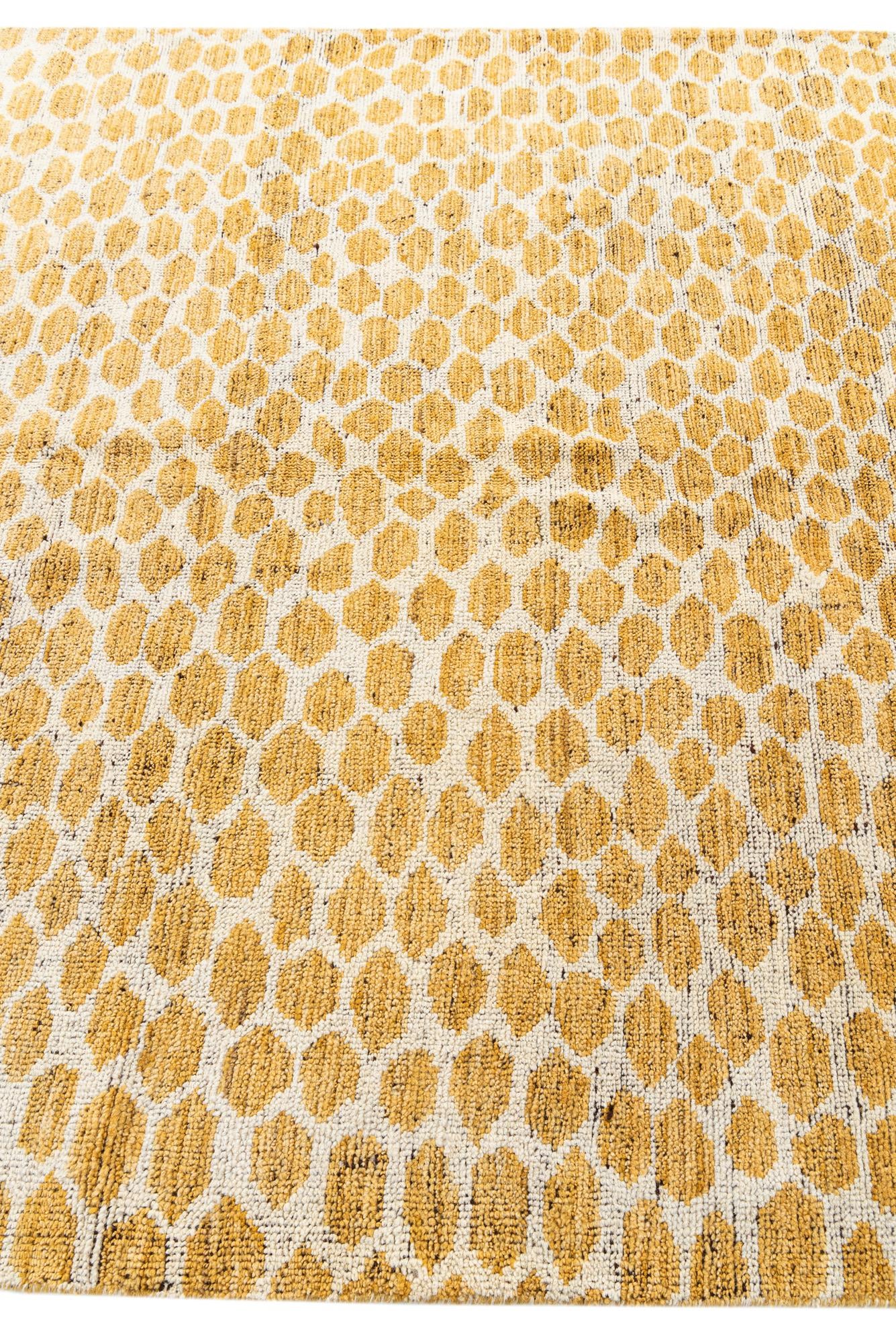 6' 1 x 9' 2 Hand Knotted Moroccan Wool Rug