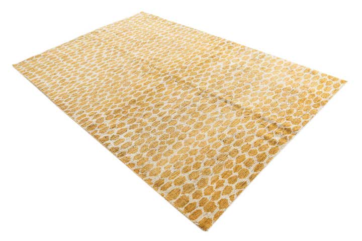 5' 10 x 8' 10 Hand Knotted Moroccan Wool Rug