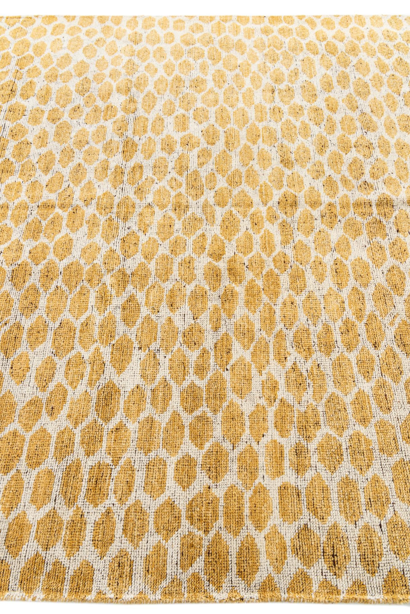 6' 1 x 8' 9 Hand Knotted Moroccan Wool Rug