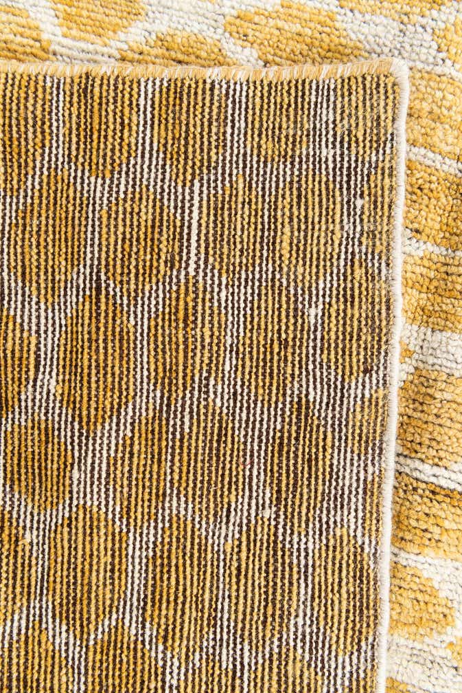 6' x 9' 1 Hand Knotted Moroccan Wool Rug