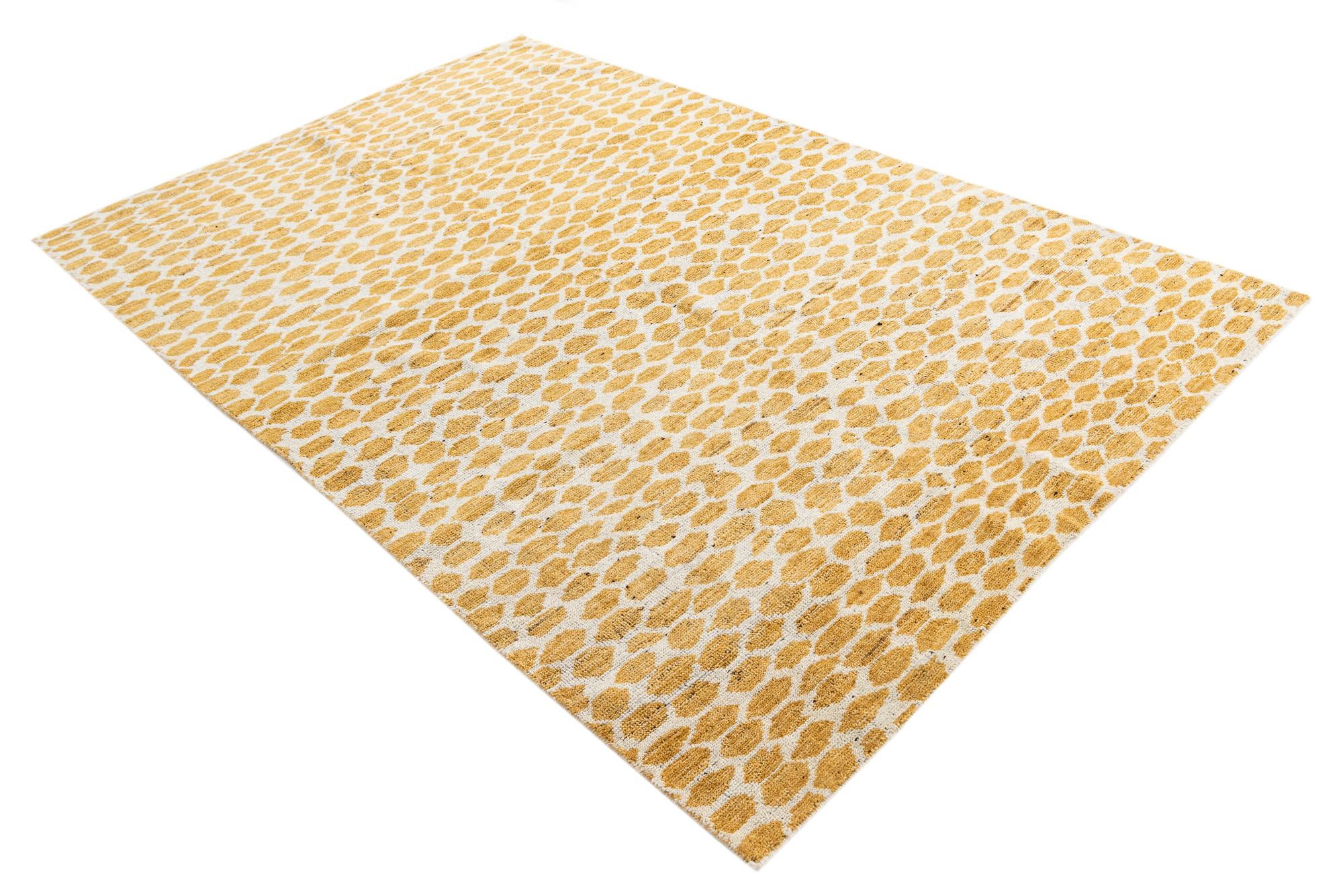 6' x 9' 2 Hand Knotted Moroccan Wool Rug