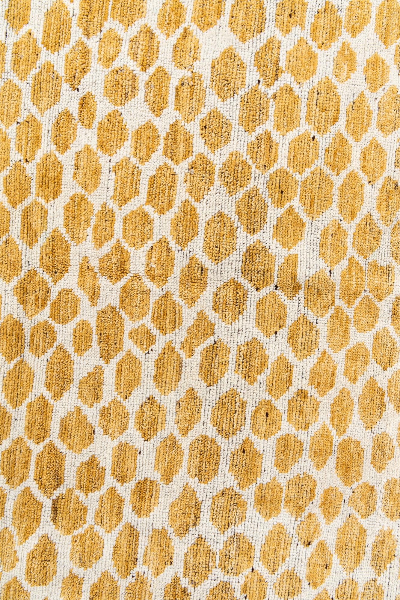 6' x 9' 2 Hand Knotted Moroccan Wool Rug