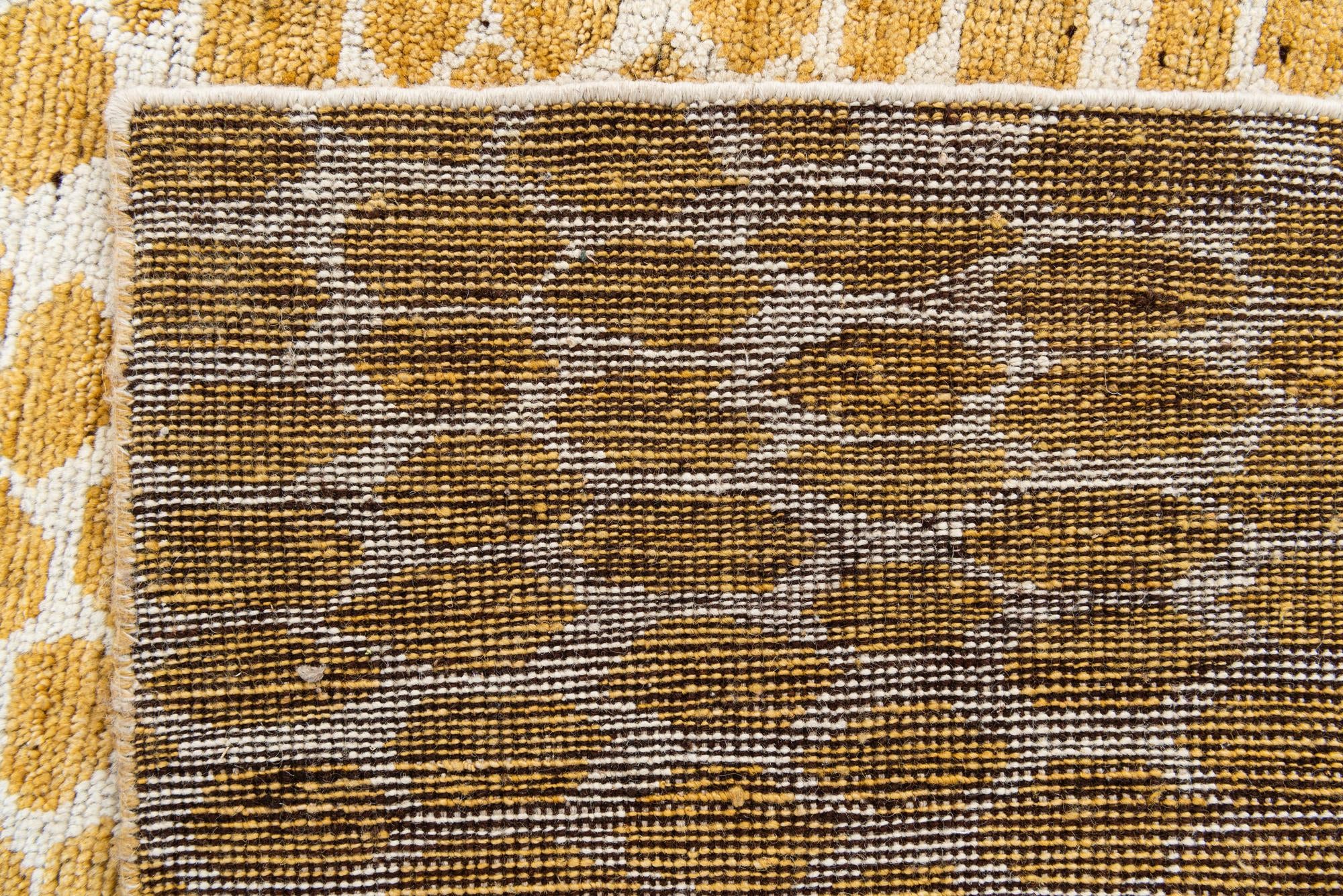 6' x 9' 2 Hand Knotted Moroccan Wool Rug