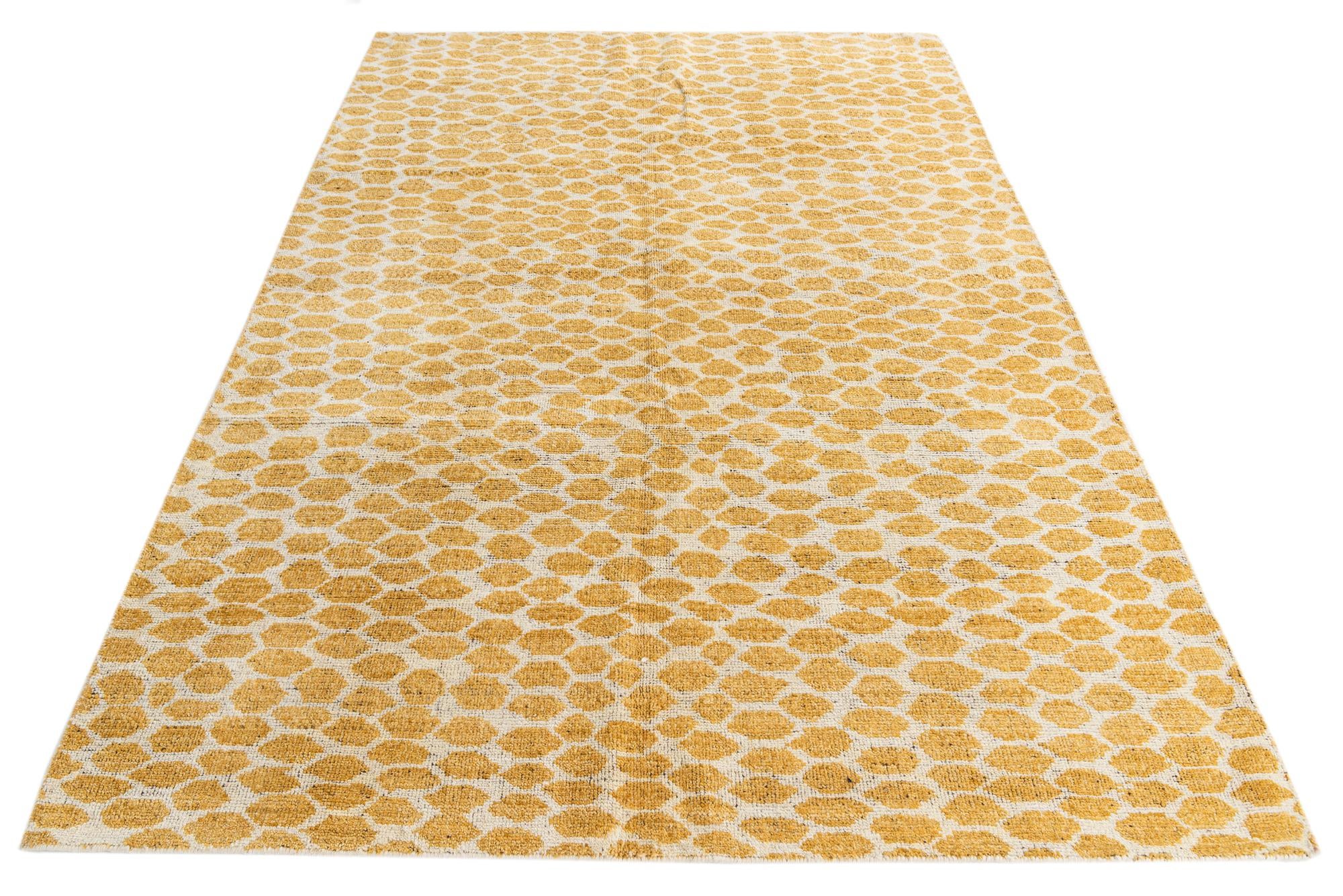 6' 2 x 9' 2 Hand Knotted Moroccan Wool Rug