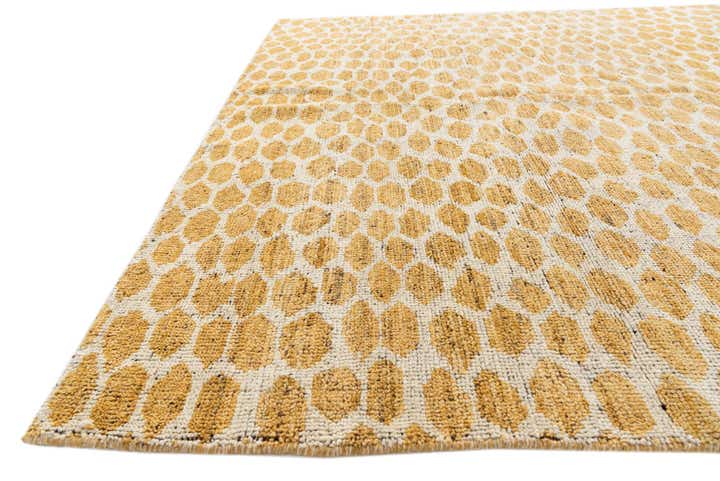 6' 2 x 9' 2 Hand Knotted Moroccan Wool Rug