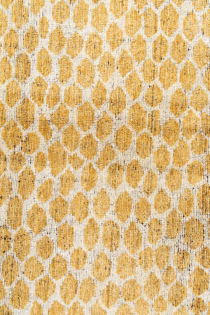 6' 2 x 9' 2 Hand Knotted Moroccan Wool Rug