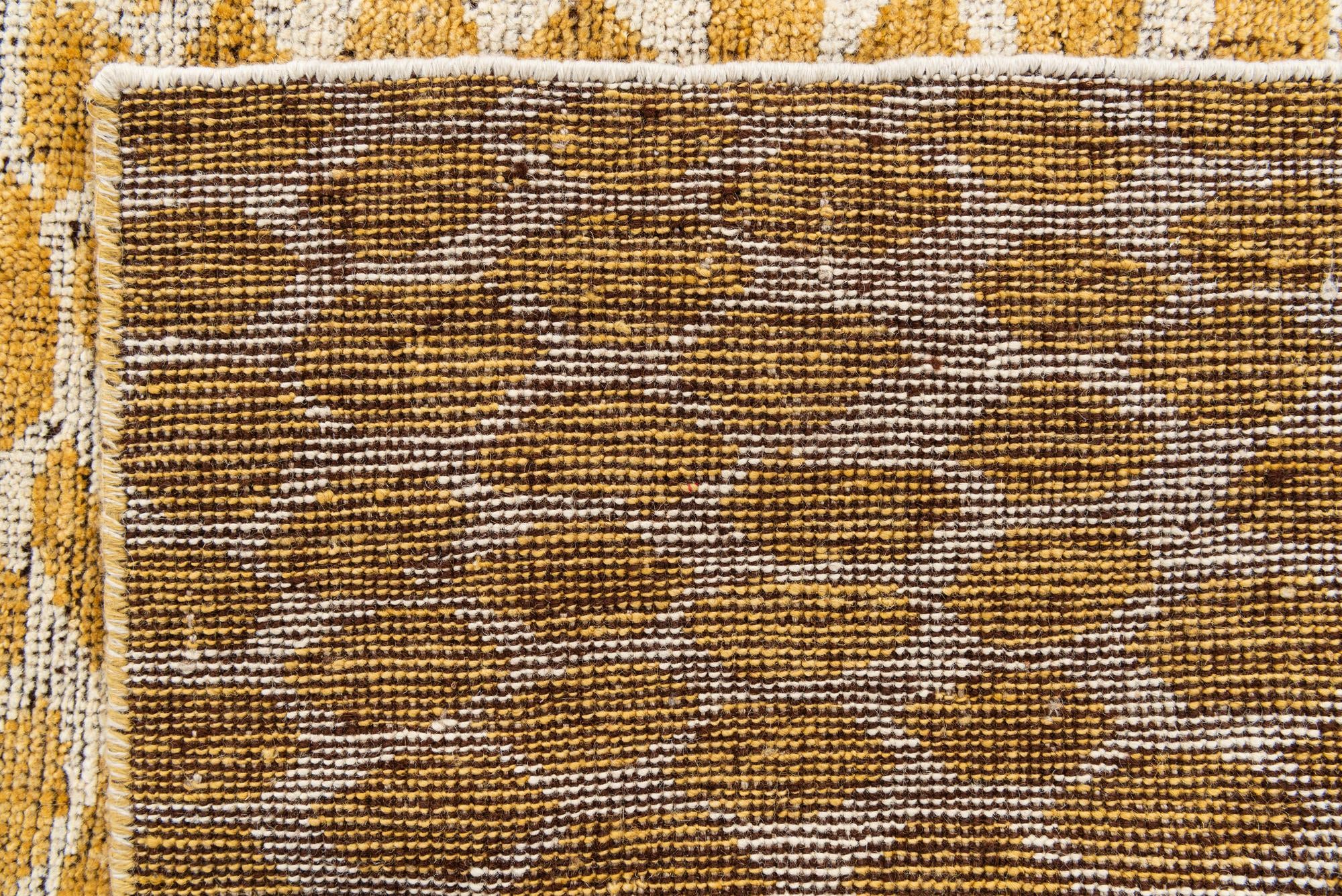 5' x 8' 1 Hand Knotted Moroccan Wool Rug