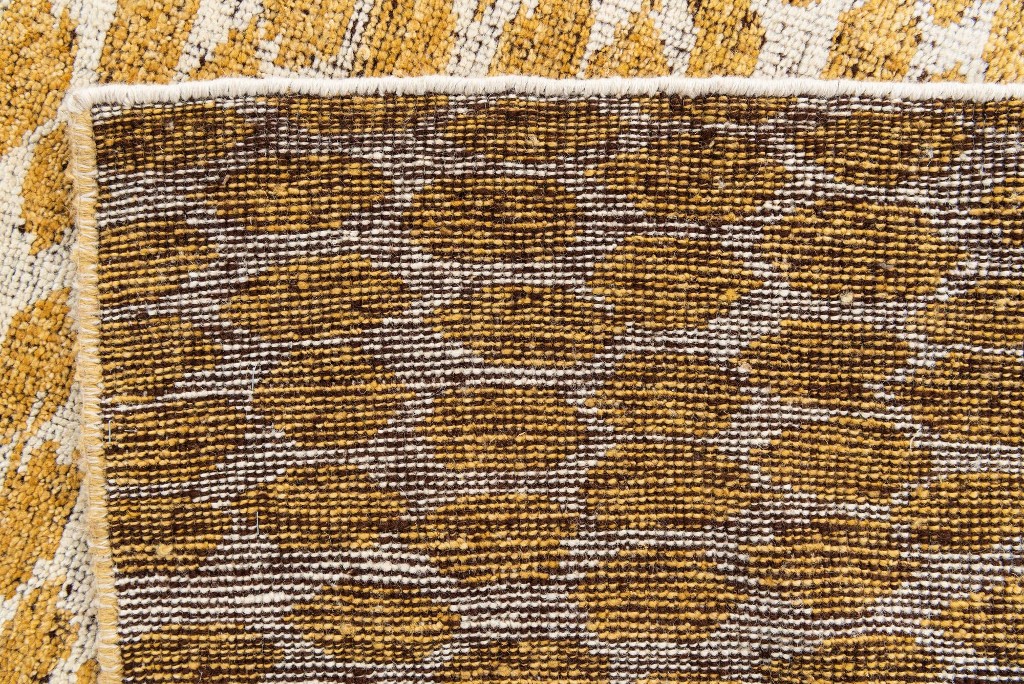 5' x 8' 1 Hand Knotted Moroccan Wool Rug