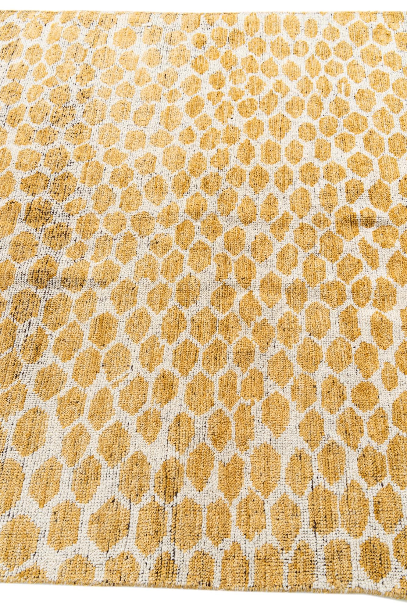 5' x 8' Hand Knotted Moroccan Wool Rug