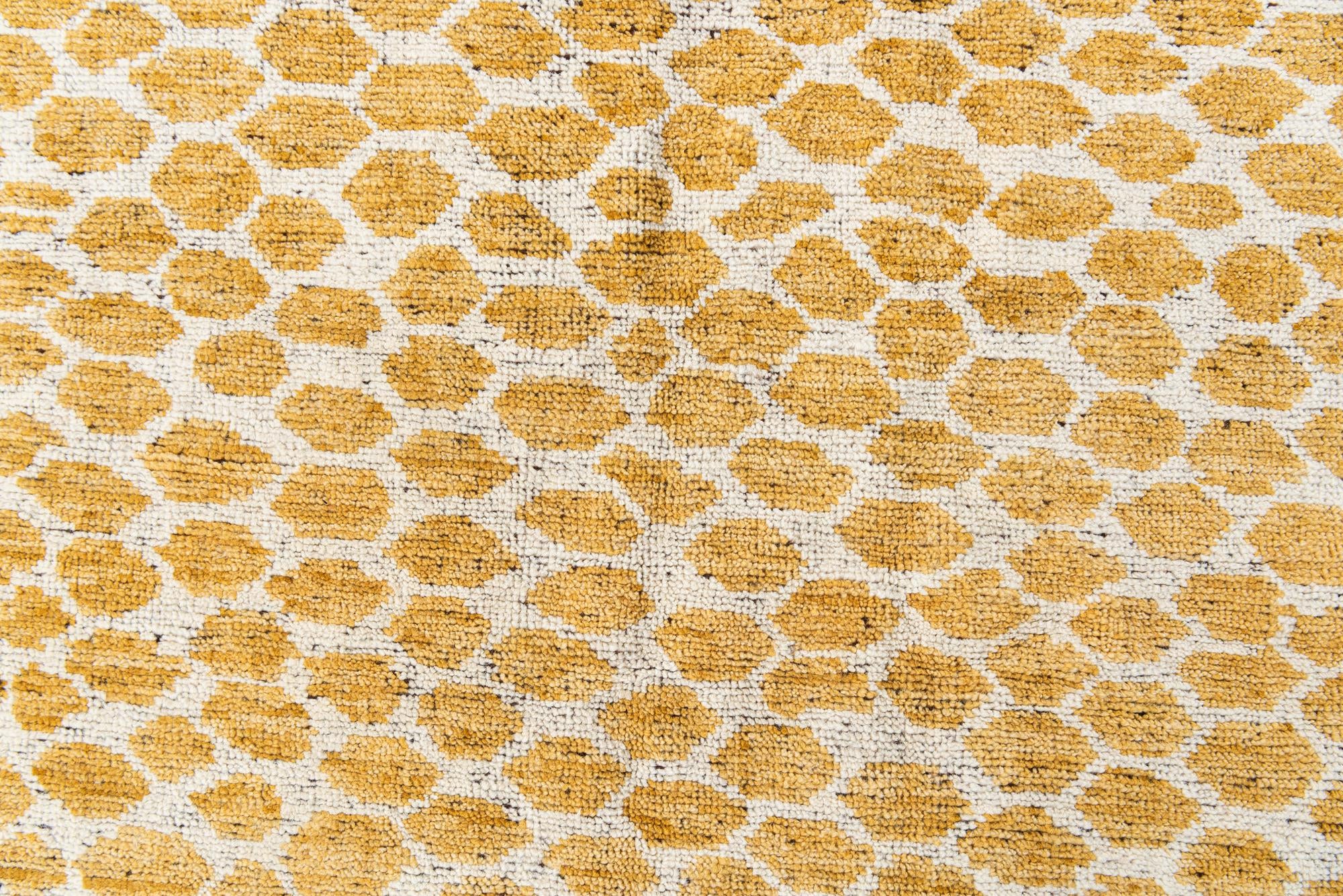 5' x 8' Hand Knotted Moroccan Wool Rug