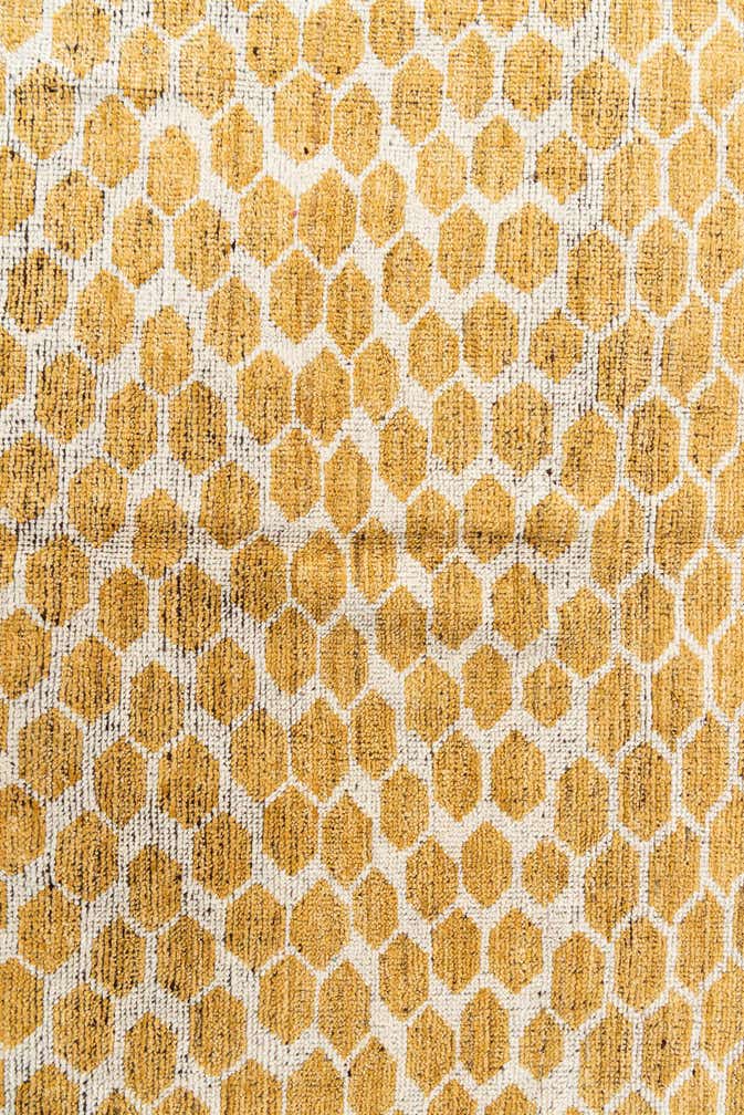 6' x 9' 1 Hand Knotted Moroccan Wool Rug