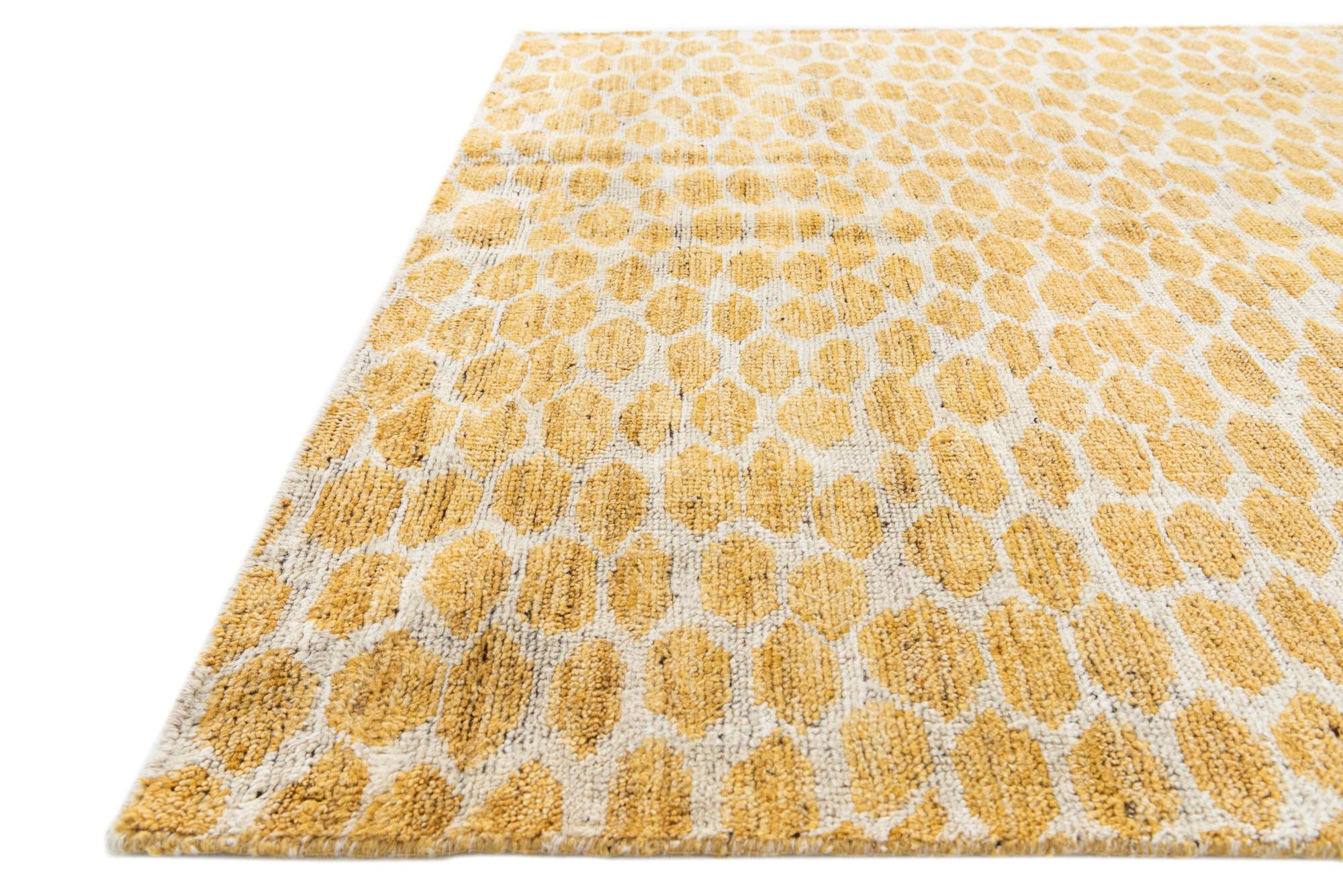 5' x 8' Hand Knotted Moroccan Wool Rug