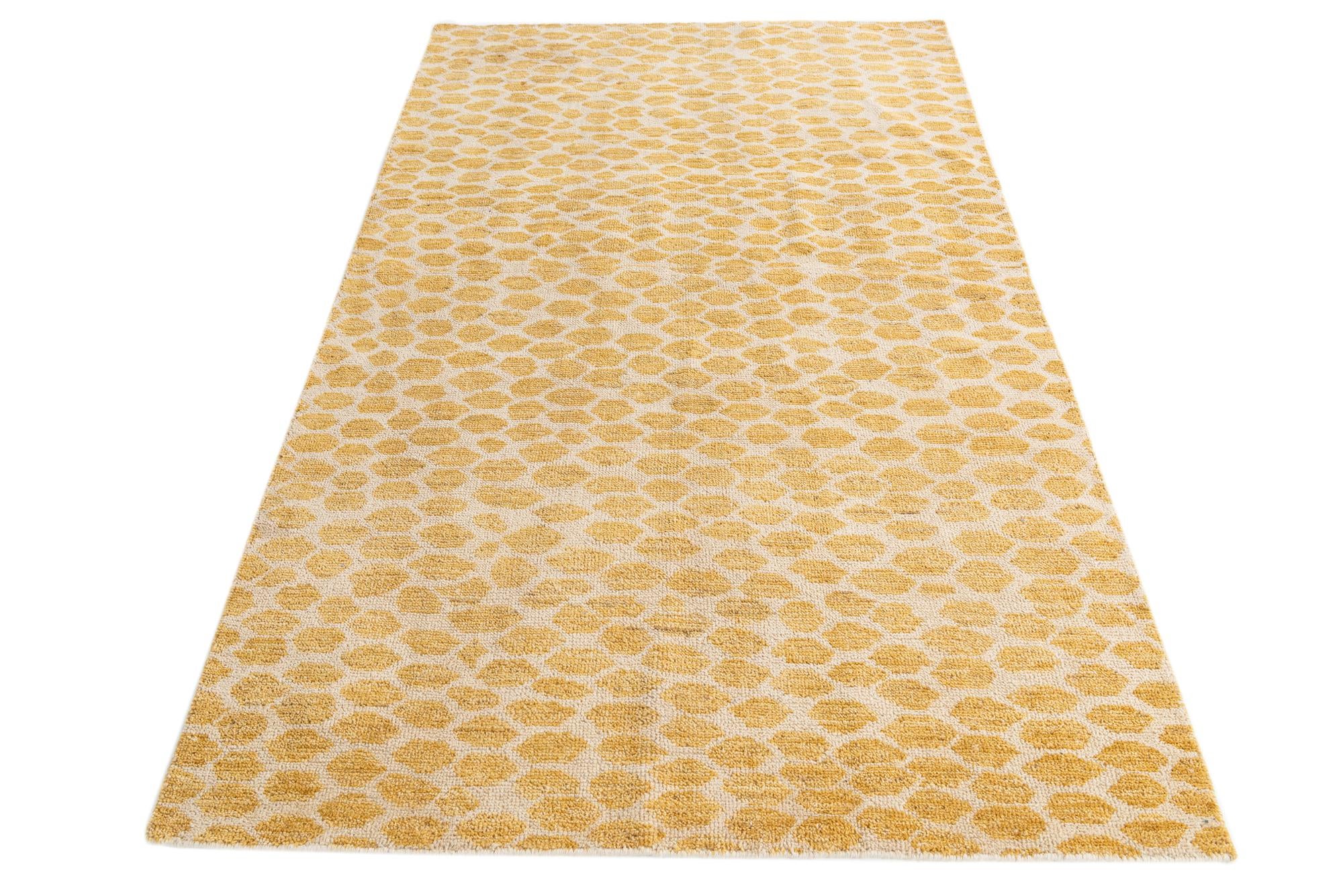4' 10 x 8' Hand Knotted Moroccan Wool Rug