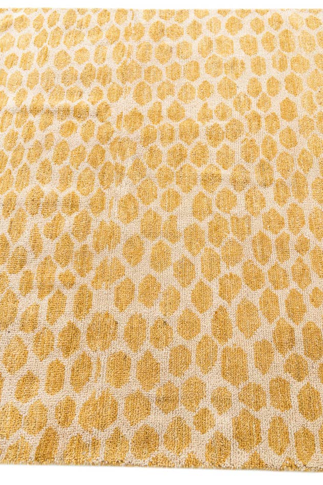 Detail image of 4' 10 x 8' Hand Knotted Moroccan Wool Rug