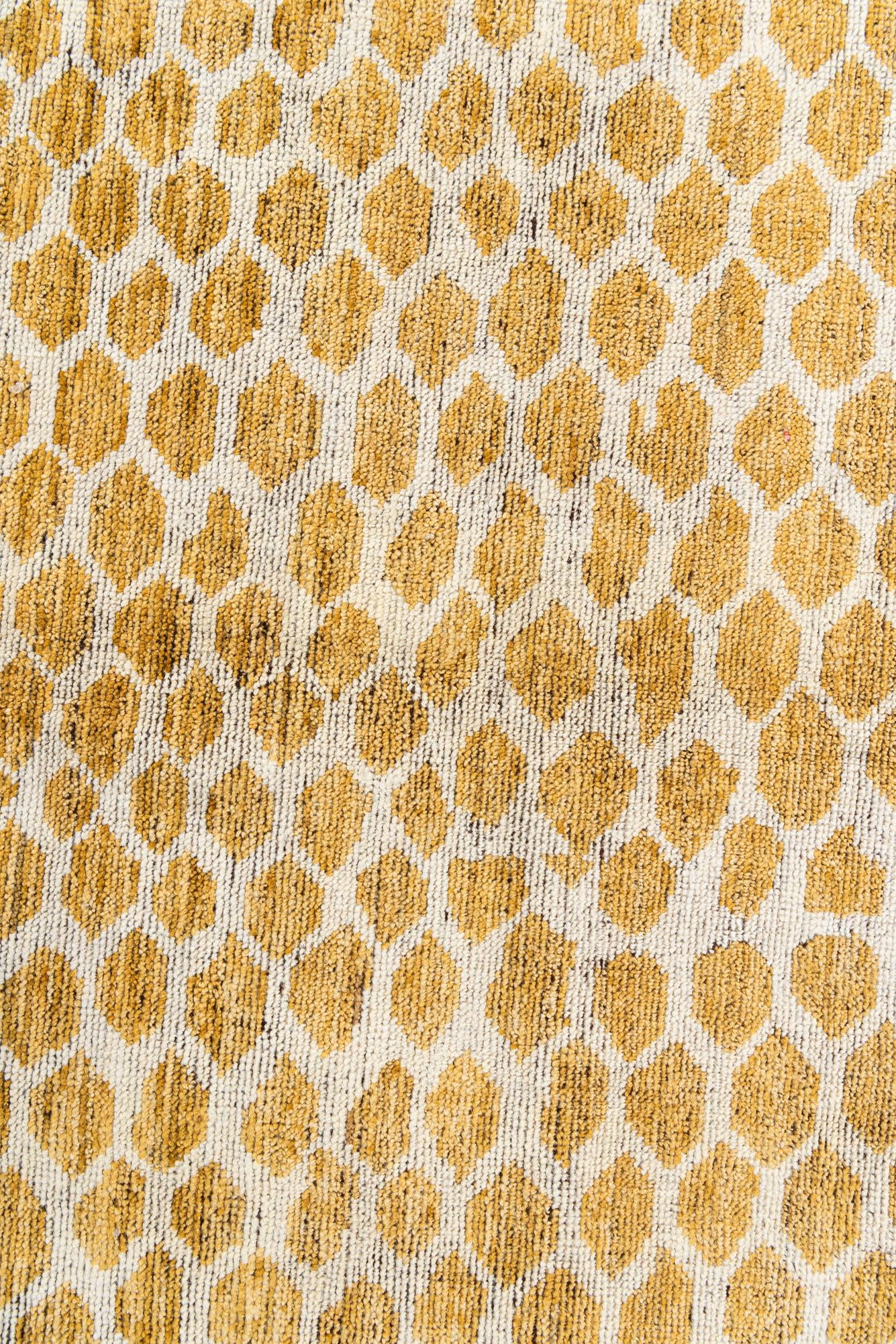 6' x 9' 1 Hand Knotted Moroccan Wool Rug