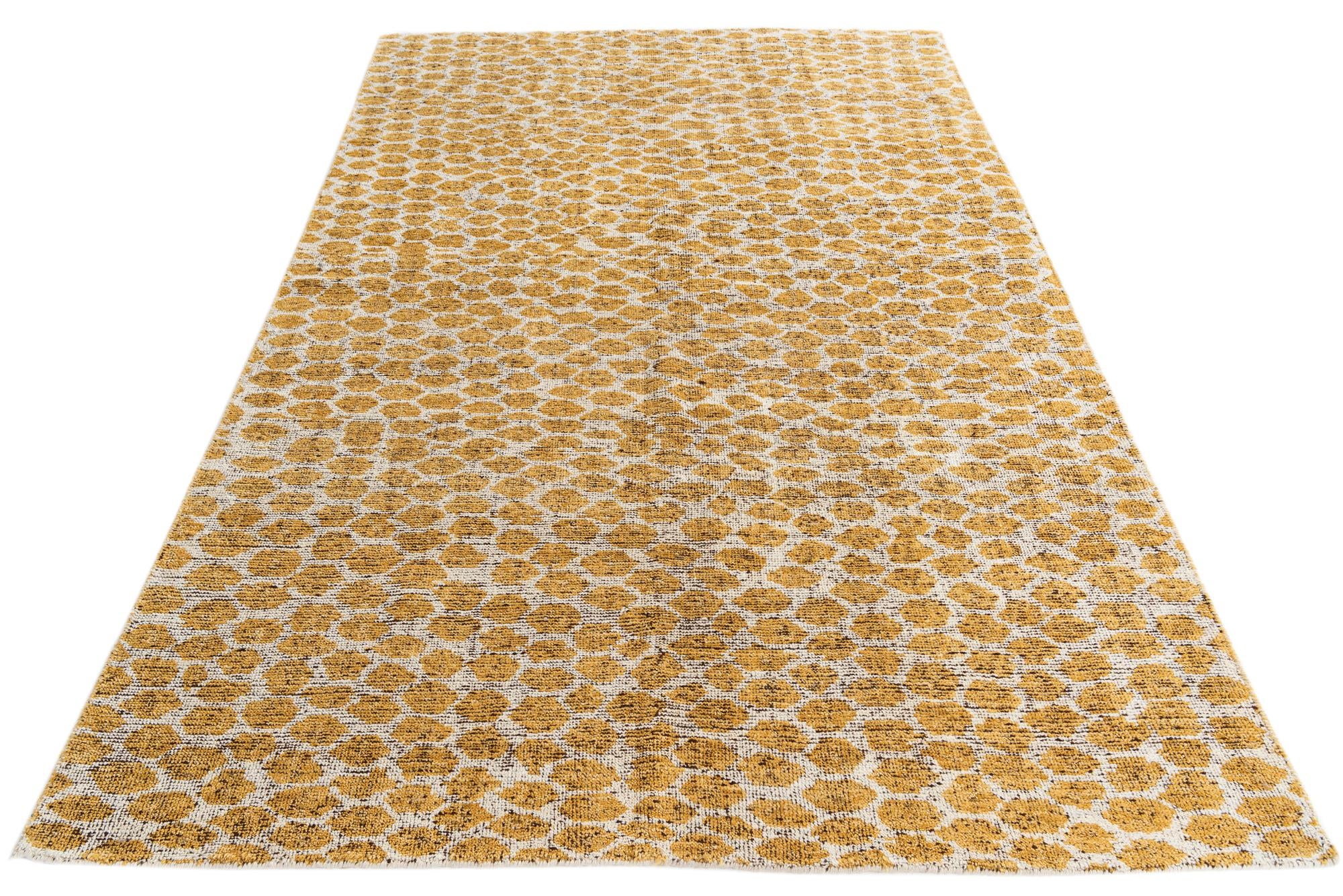 6' x 9' Hand Knotted Moroccan Wool Rug