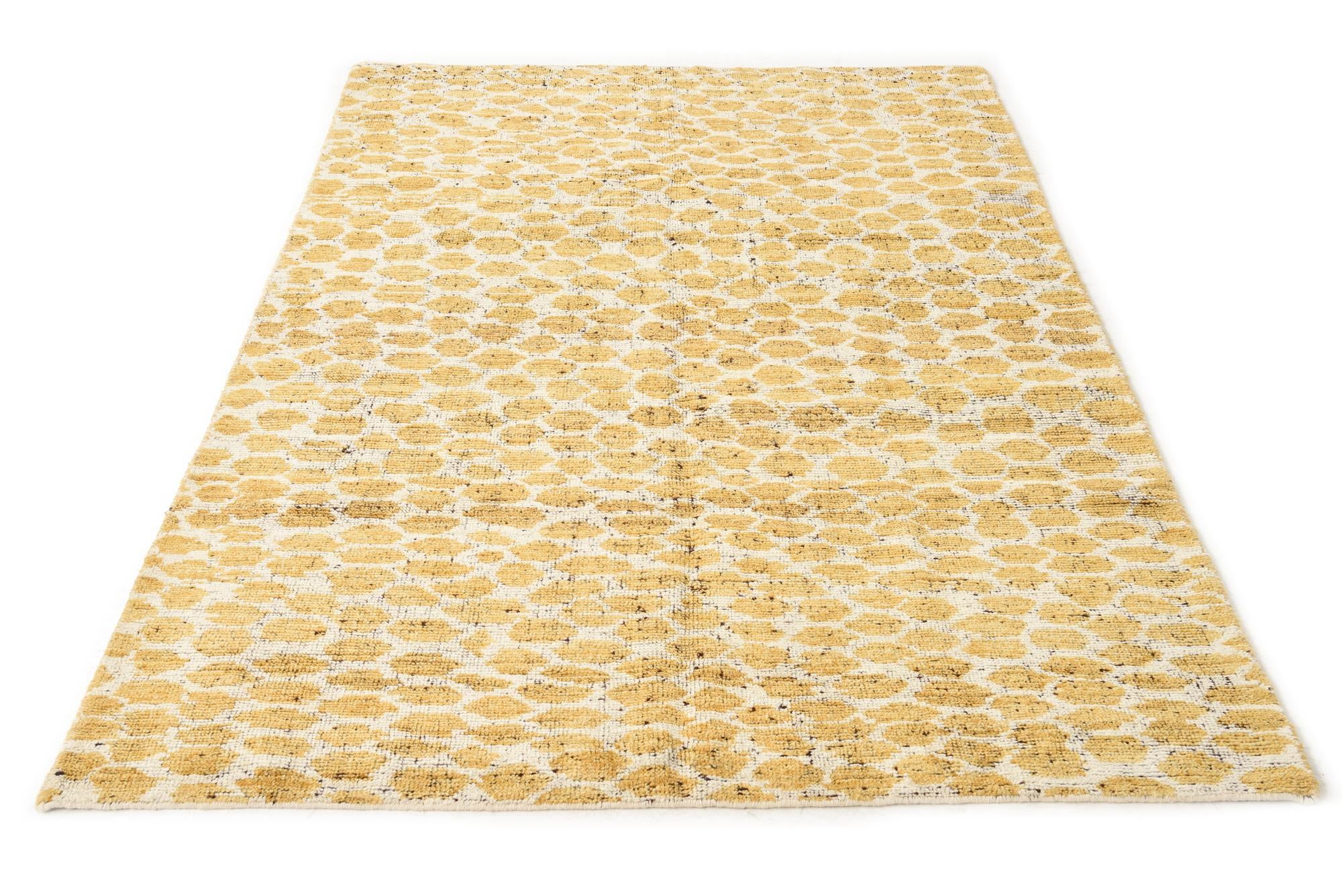5' x 8' Hand Knotted Moroccan Wool Rug