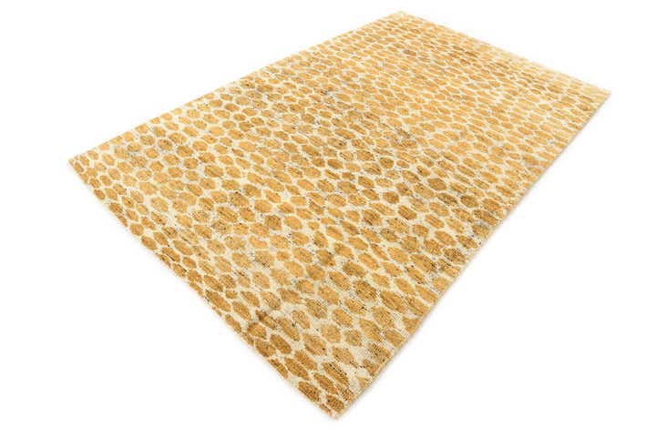 5' x 8' 2 Hand Knotted Moroccan Wool Rug