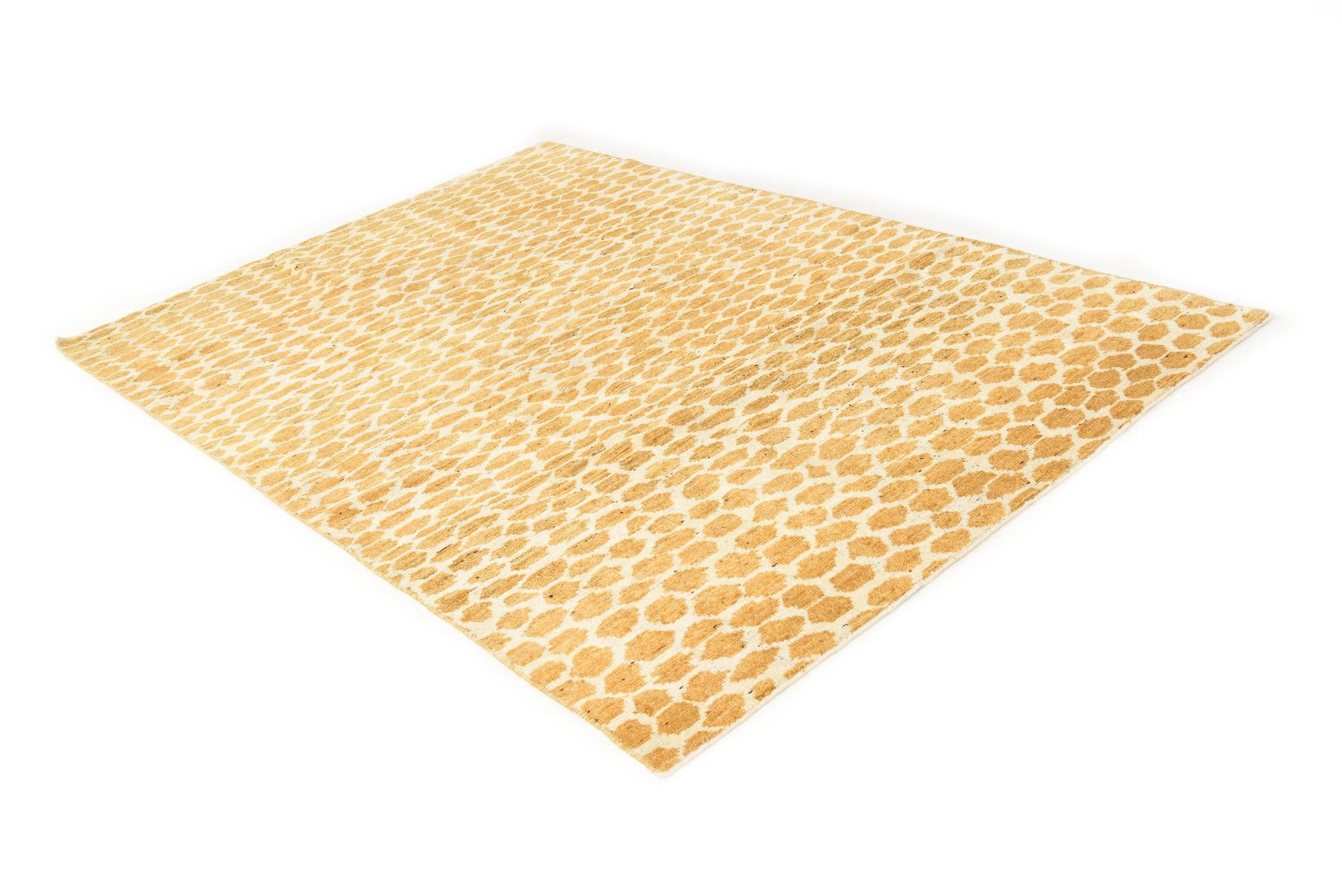5' 10 x 9' Hand Knotted Moroccan Wool Rug