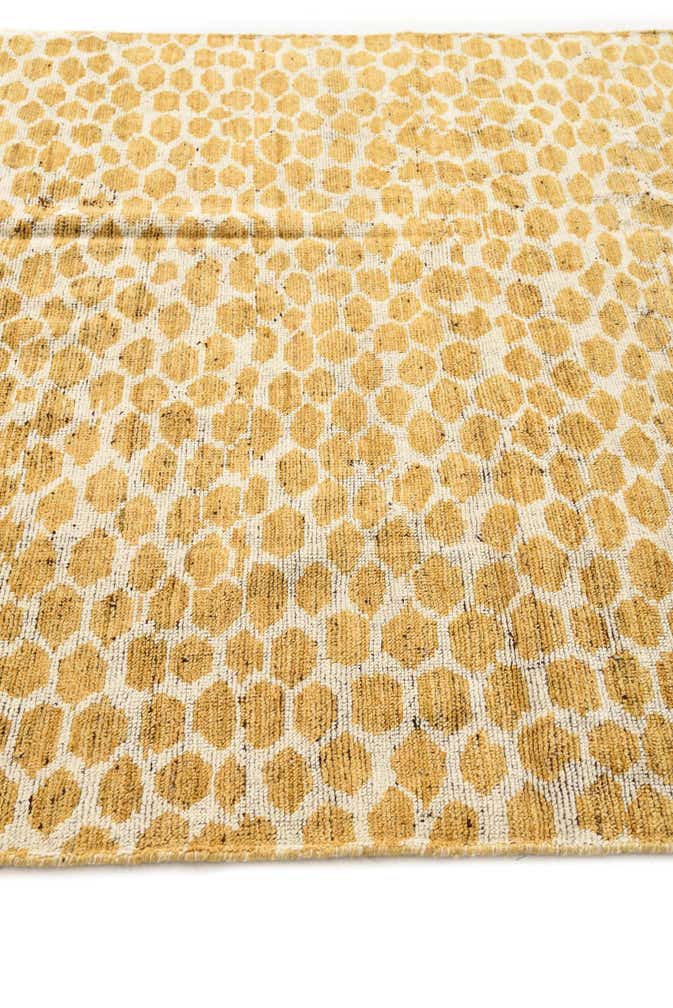 6' x 8' 10 Hand Knotted Moroccan Wool Rug