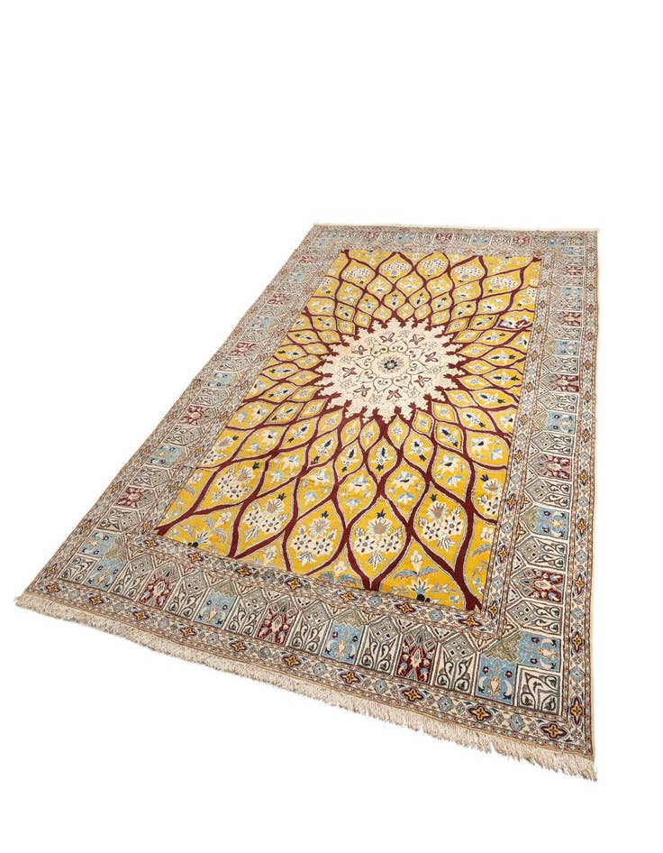 Detail image of 13' 1 x 19' 6 Nain Rug